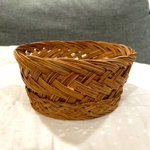 🌾Vintage Wicker Basket